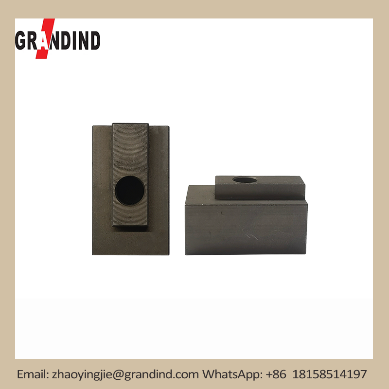 ขากรรไกรกลึง CNC ที่มีความแม่นยำ